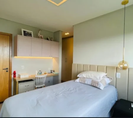 TR008-1320408-20.webp