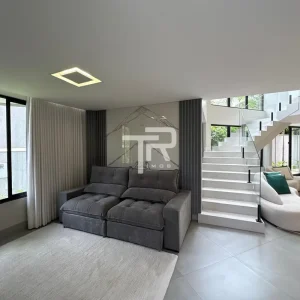 TR17-1323396-06.webp